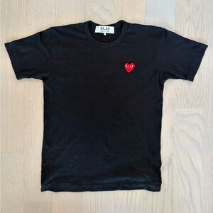 Comme des Garçons Play Black T-Shirt - Medium (M)